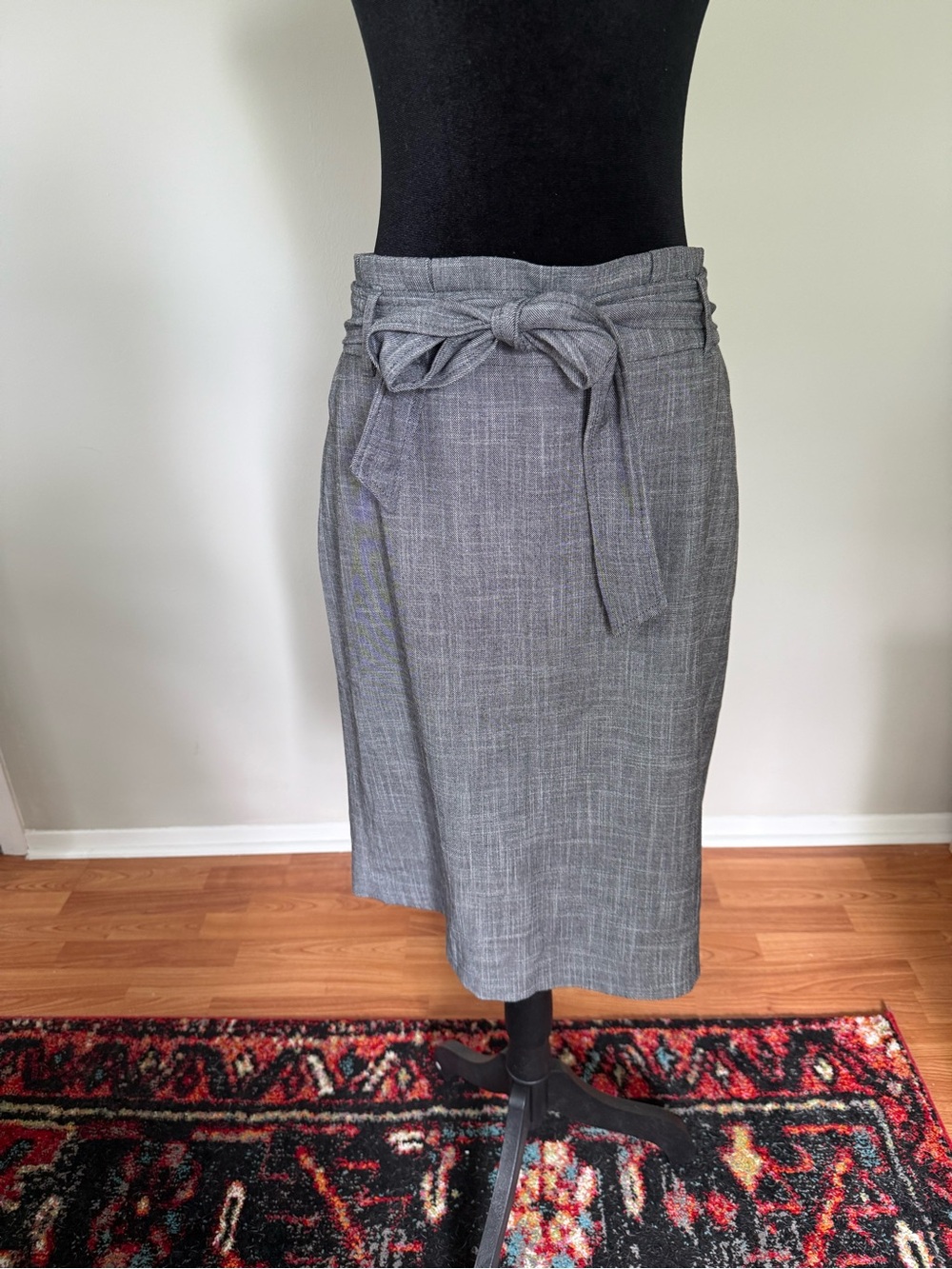 Ann Taylor Gray Tie-Waist Midi Pencil Skirt